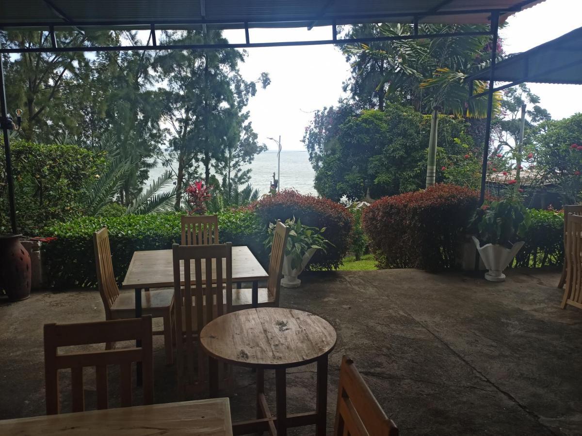 Maddy'S Kitchen And Accomodation Gisenyi Dış mekan fotoğraf